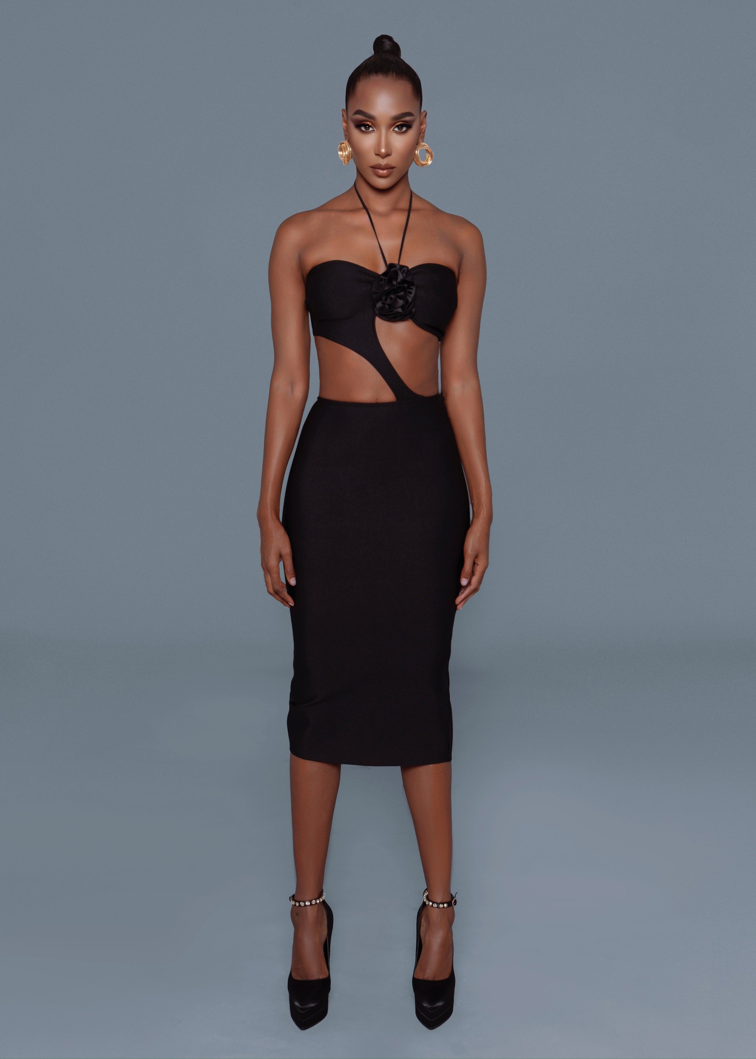 Black Halter Cutout Midi Dress Xs Black Halter Cutout Midi Dress Xs
