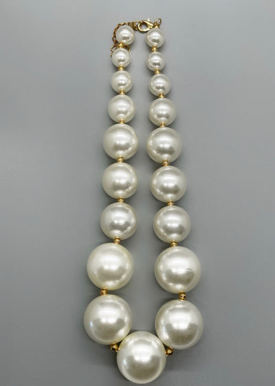 Oversized Pearl Necklace